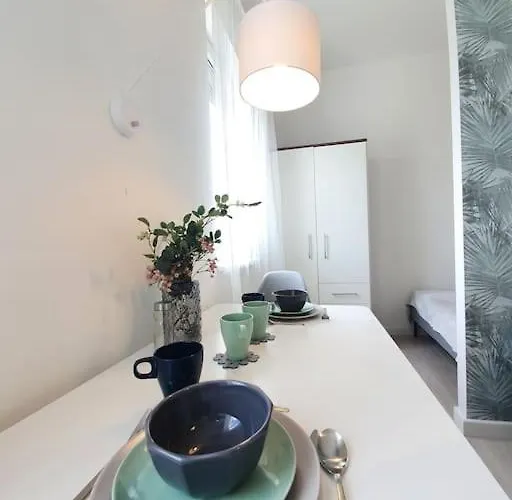 Master With Air Condition And Separated Rooftop Terrace Budapest
